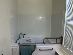 Before & After Walk -In Tub Conversion in Phoenix, AZ (6)